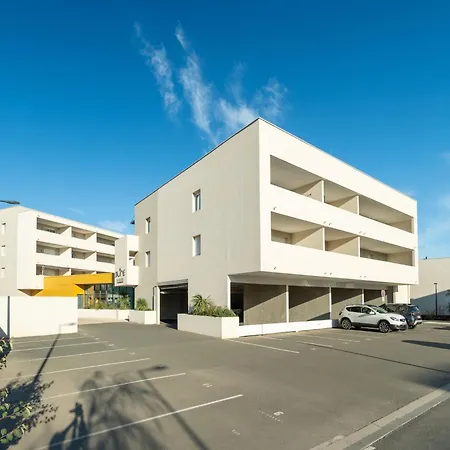 In With Parking Valras-Plage